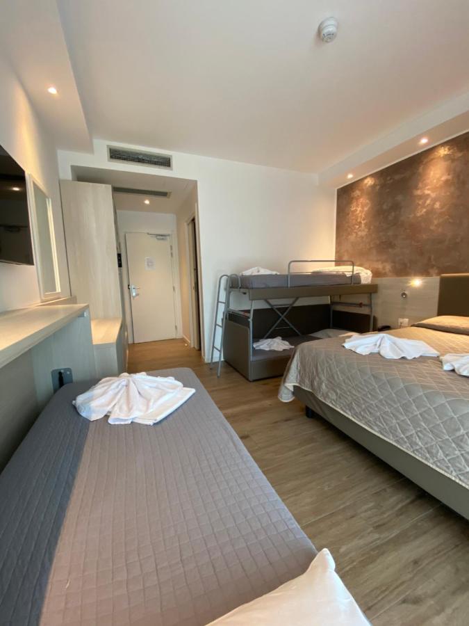 Hotel Aldebaran Lido di Jesolo Exterior photo