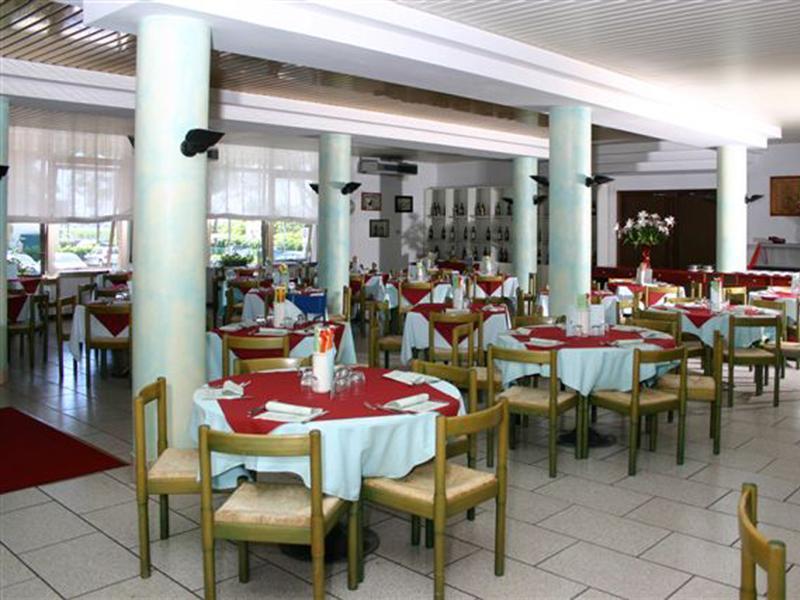 Hotel Aldebaran Lido di Jesolo Exterior photo