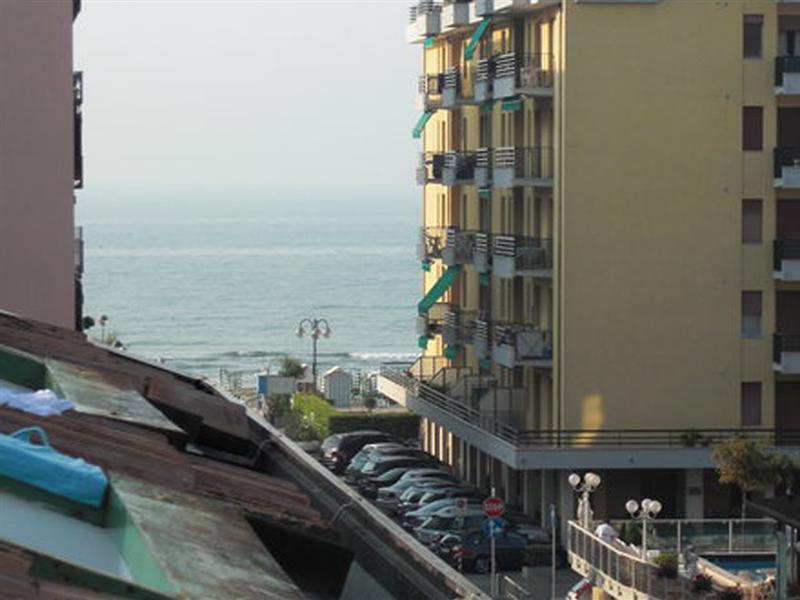 Hotel Aldebaran Lido di Jesolo Exterior photo